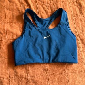 Size medium sports bra